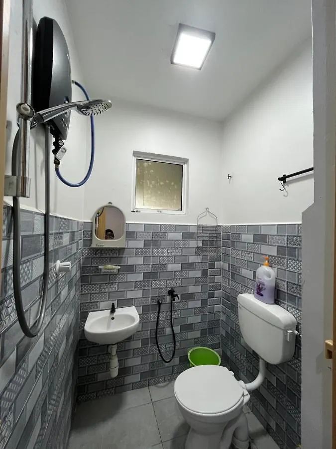 Holiday home Homestay Kasih Alza -Ada 2 Unit - View Sawah Padi , Private Pool -Prefer Direct Booking- Malacca