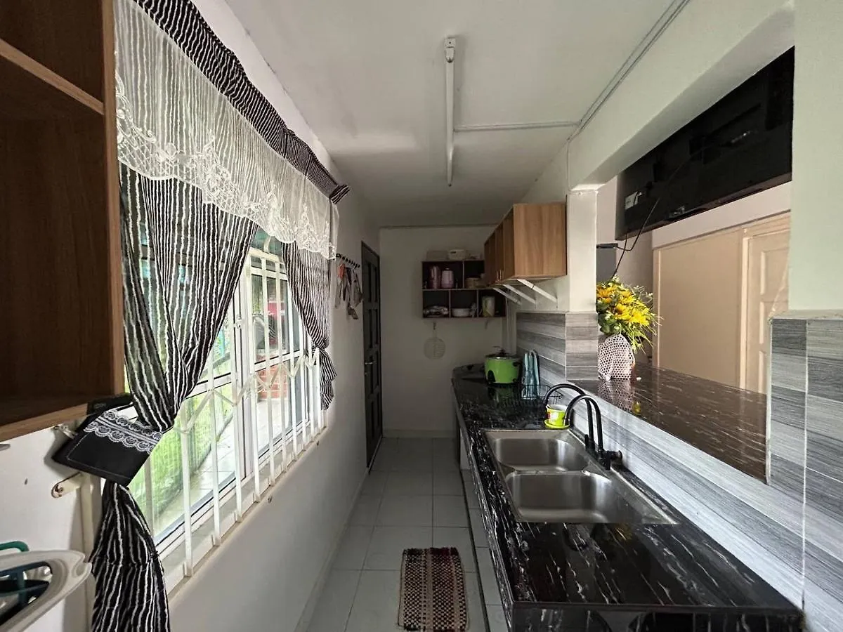 Homestay Kasih Alza -Ada 2 Unit - View Sawah Padi , Private Pool -Prefer Direct Booking- Malacca Semesterbostad