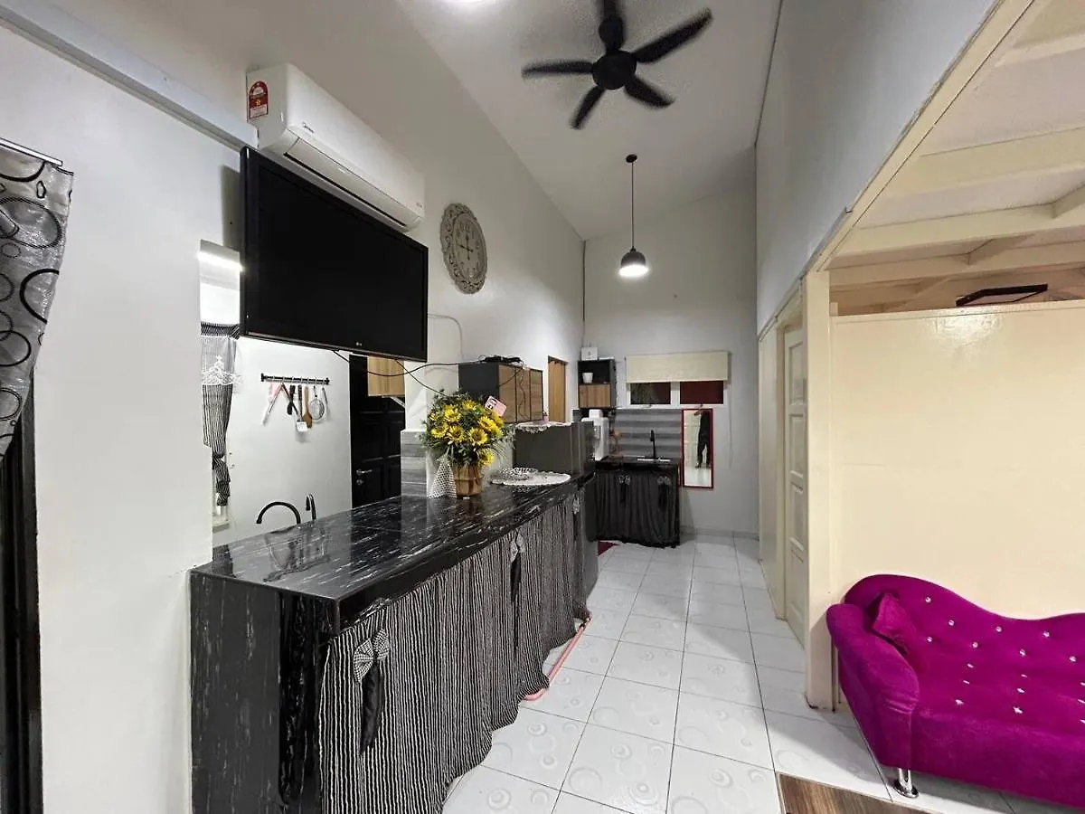 Homestay Kasih Alza -Ada 2 Unit - View Sawah Padi , Private Pool -Prefer Direct Booking- Malacca Semesterbostad