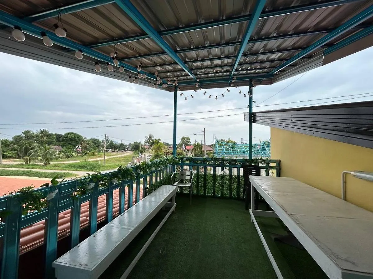 Holiday home Homestay Kasih Alza -Ada 2 Unit - View Sawah Padi , Private Pool -Prefer Direct Booking- Malacca Malaysia